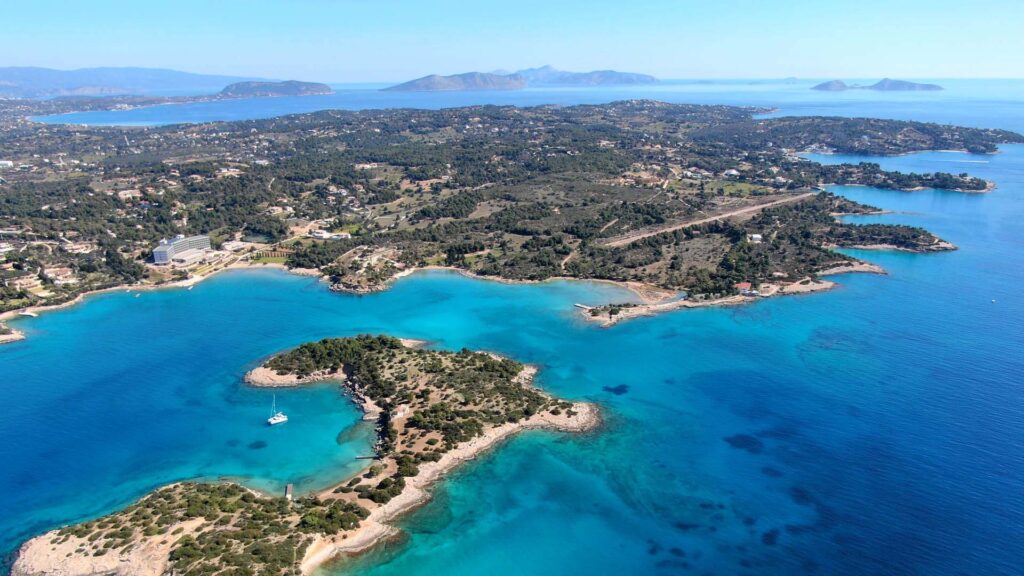 Panoramic view of islands complex